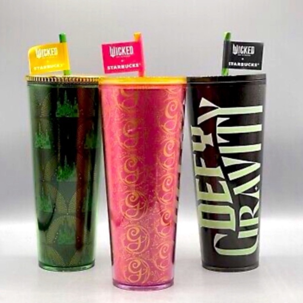 Starbucks Wicked Tumbler 24oz Glinda Elphaba Emerald City Glow In Dark set